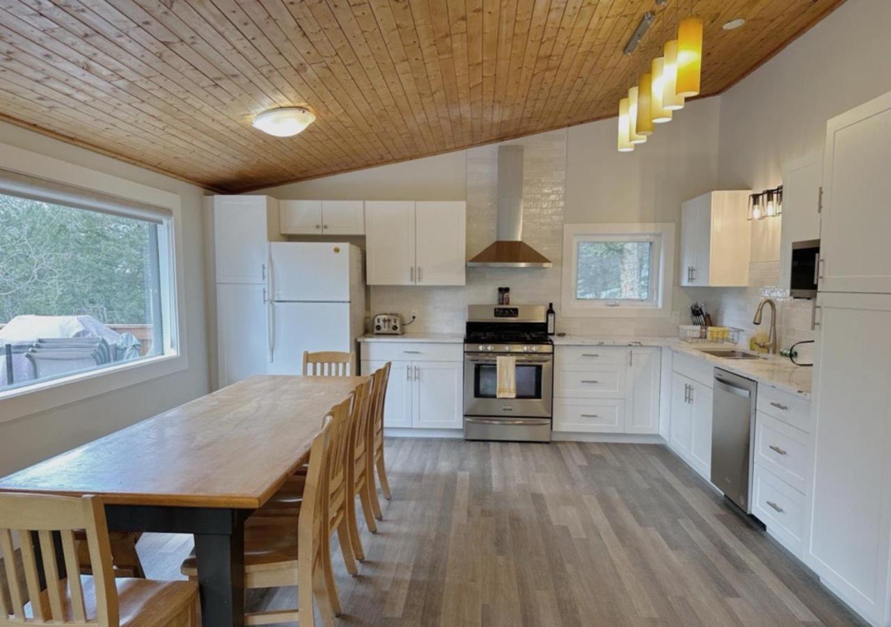 Canmore Alpine Hostel - Alpine Club Of Canada Ngoại thất bức ảnh