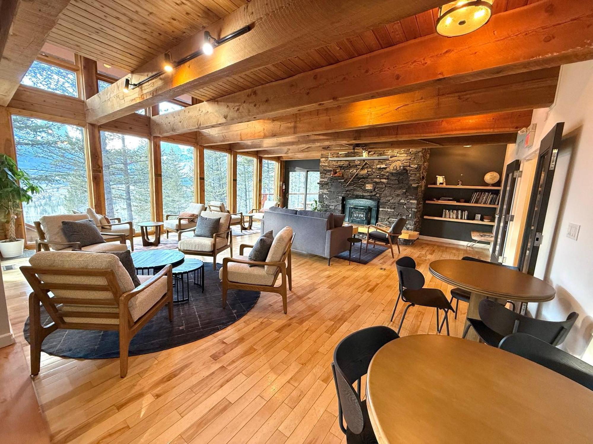 Canmore Alpine Hostel - Alpine Club Of Canada Ngoại thất bức ảnh